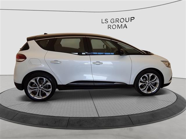 RENAULT Scenic 04747651_VO38013034