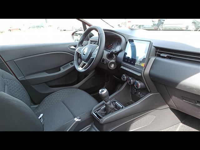 RENAULT Clio V 2019 00024177_VO38013404