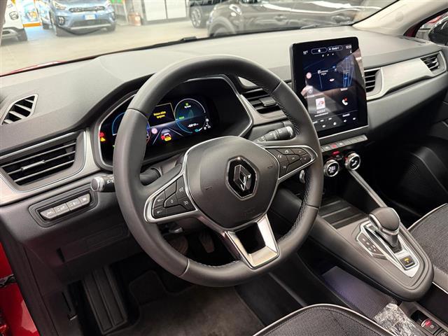RENAULT Captur 00015754_VO38023184