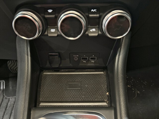 Inside Captur  ROJO