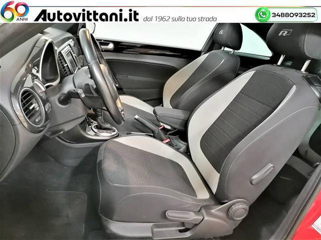 VOLKSWAGEN Maggiolino 2017 00958647_VO38023207