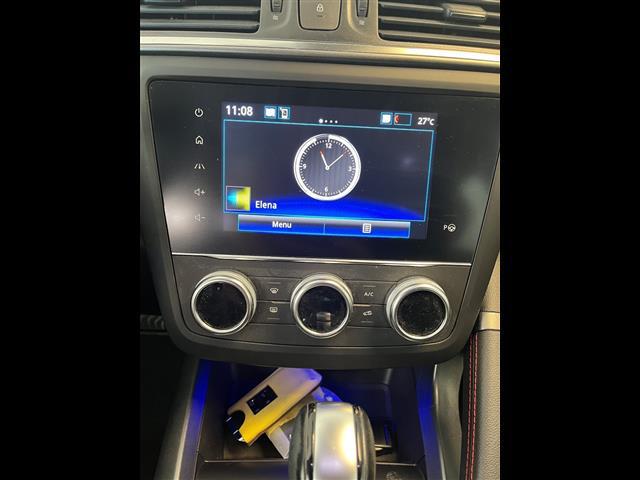 RENAULT Kadjar 03307061_VO38043894