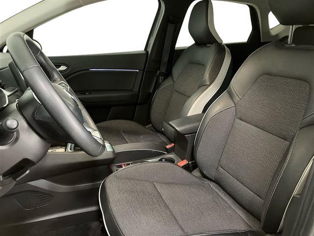 RENAULT Captur 00984641_VO38023207