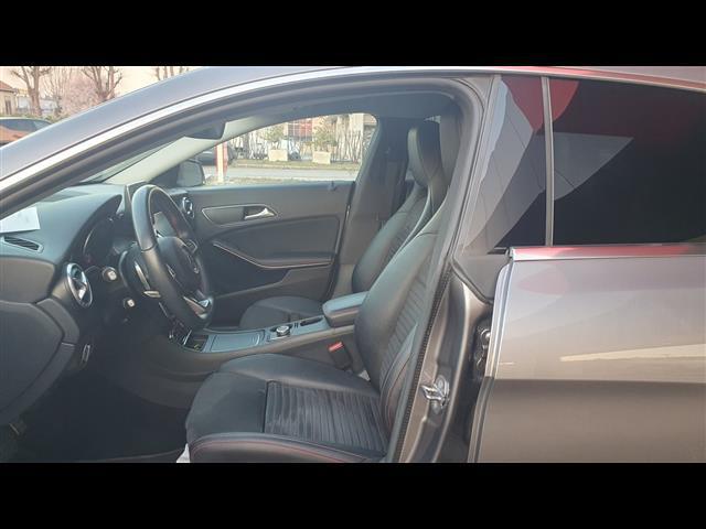 MERCEDES CLA Shooting Brake   X117 02381025_VO38013041