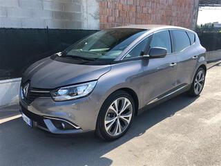 RENAULT Scenic 01000006_VO38013322