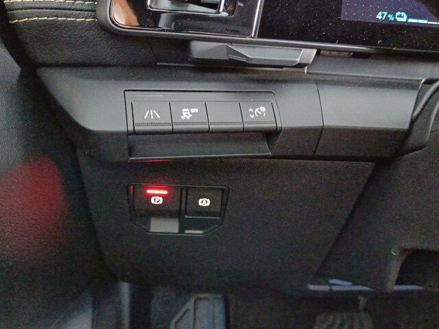Inside  MEGANE E-TECH 100% ELÉCTRICO  carrocería gris piz
