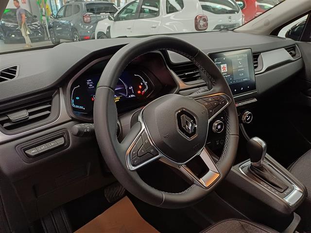 RENAULT Captur 00015881_VO38023184