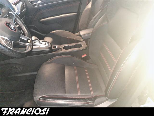 RENAULT Arkana 00050967_VO38013018