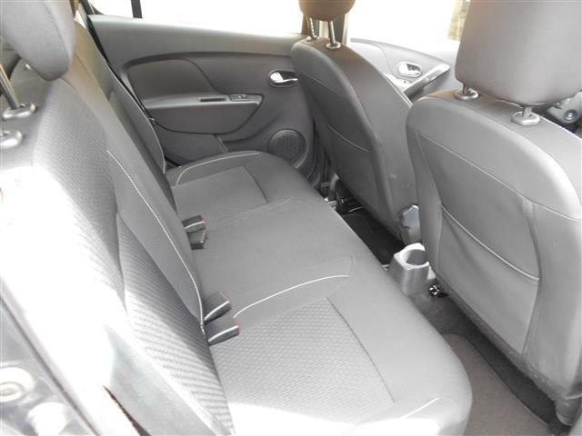 DACIA Sandero 01247358_VO38043211