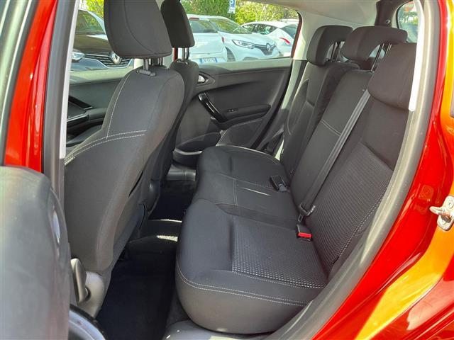 PEUGEOT 208 02641489_VO38043366