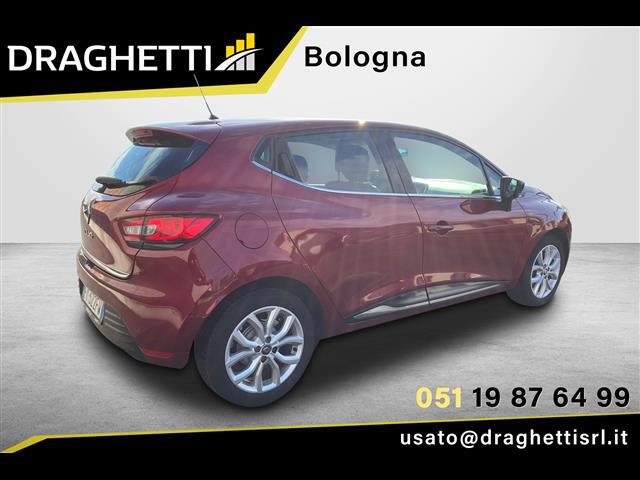 Esterni Clio Metallizzata Rosso