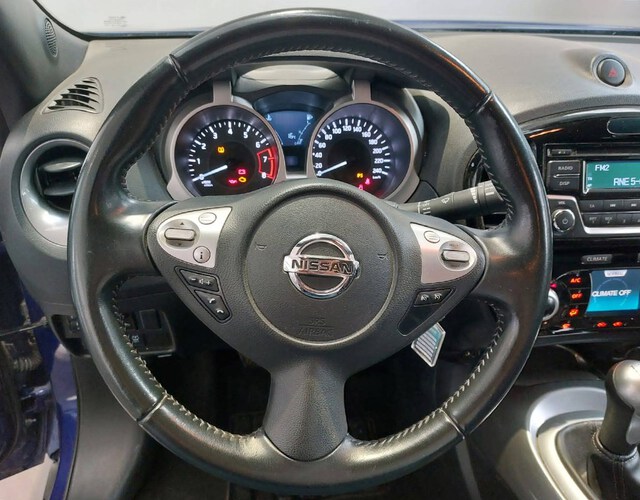 Inside Juke  Azul Vivid