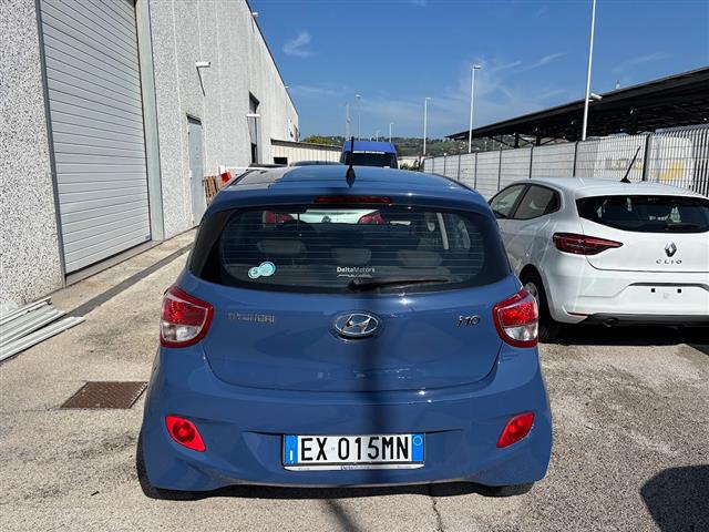 HYUNDAI i10 00513640_VO38013563