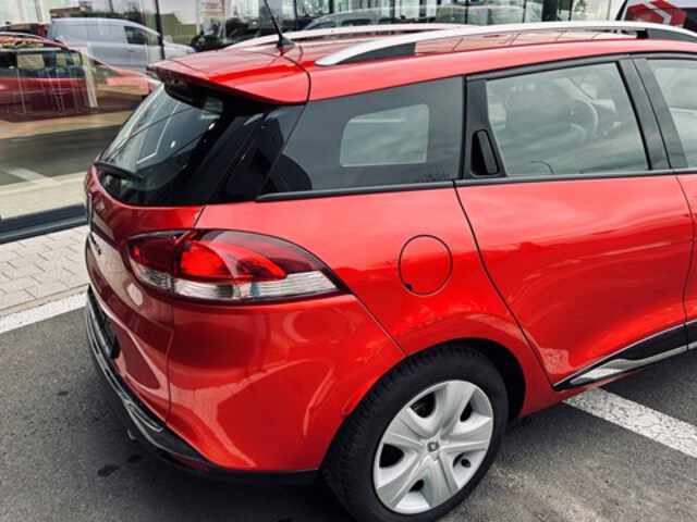 Exterieur Clio Grandtour  rood