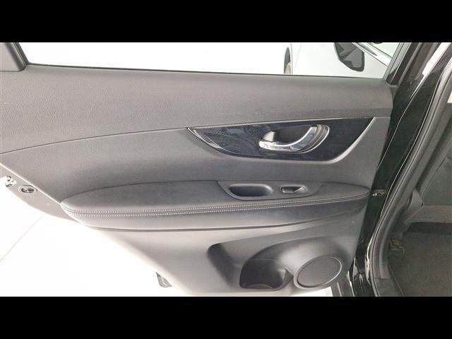 NISSAN X Trail 00946500_VO38023732