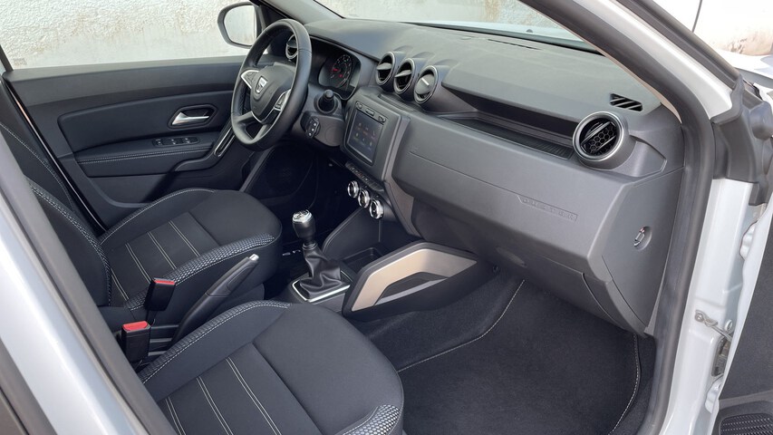 Inside Duster Diesel  Blanco Glaciar
