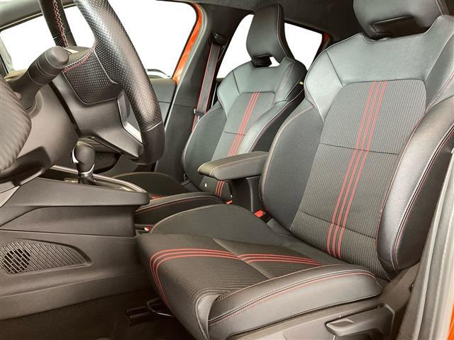 RENAULT Clio V 2019 00985465_VO38023207