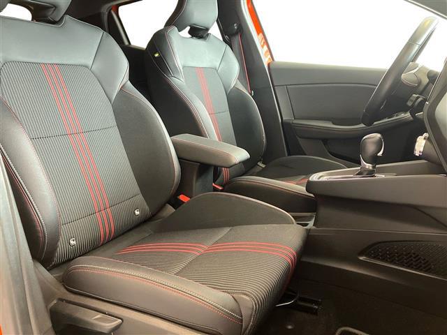 RENAULT Clio V 2019 00985465_VO38023207