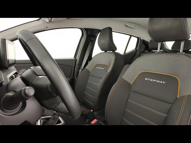 DACIA Sandero 00948428_VO38023732