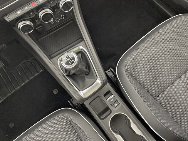 Inside Captur  Blanco Nacarado con 