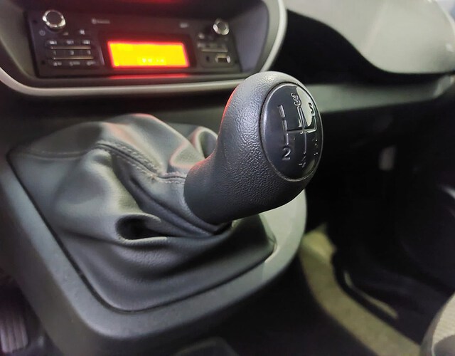 Inside Kangoo Combi Diesel  BLANCO