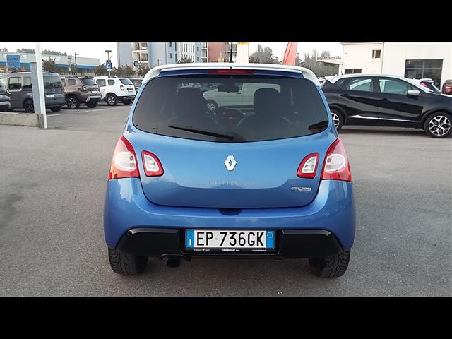 RENAULT Twingo 00022092_VO38013018