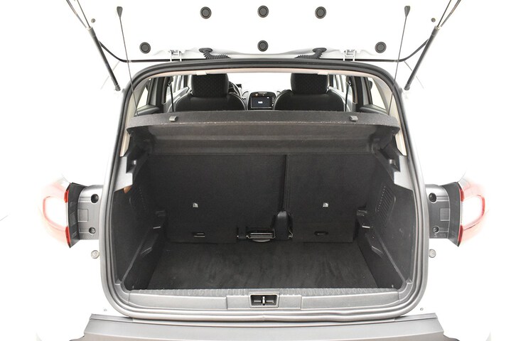 Inside Captur  Blanco Nacarado/Tech