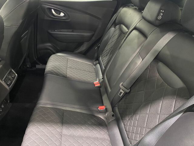 Inside Kadjar  Gris Highland