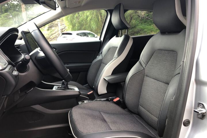 Inside Captur  Gris Highland con te
