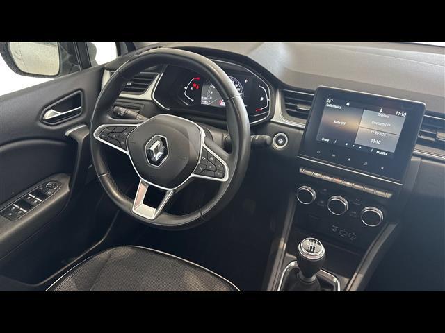 RENAULT Captur 04998202_VO38013058