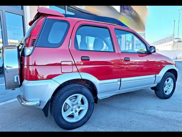 DAIHATSU Terios 00811898_VO38013074