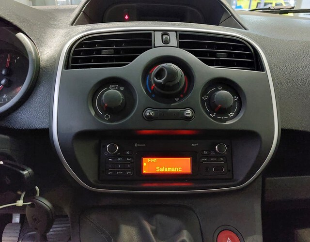 Inside Kangoo Combi Diesel  BLANCO