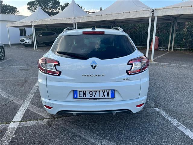 RENAULT Megane 02640701_VO38043366