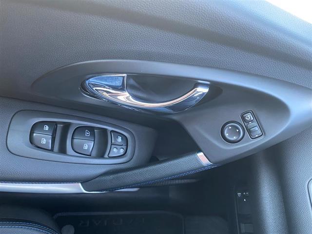 RENAULT Kadjar 01148739_VO38013322