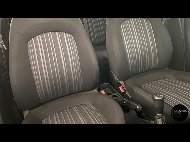 FIAT Punto 00006501_VO38033579