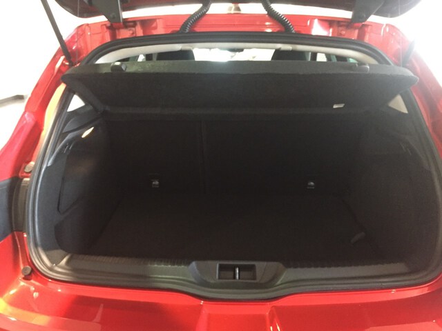 Inside Mégane Híbrido Enchúfable  Rojo Deseo