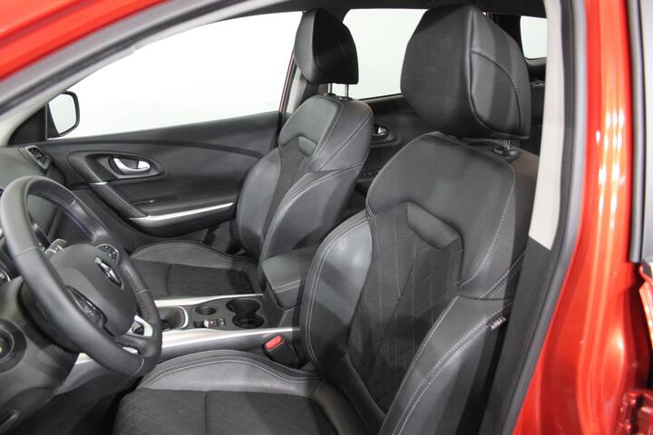 Inside Kadjar  ROJO DESEO