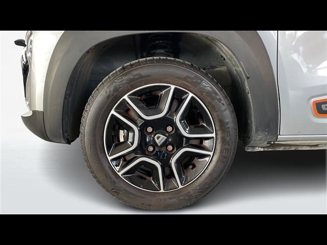 DACIA Spring 00428000_VO38023217