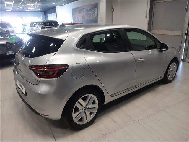 RENAULT Clio 00016238_VO38023184