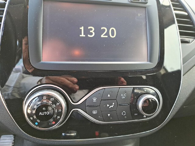 Inside Captur  BEIGE