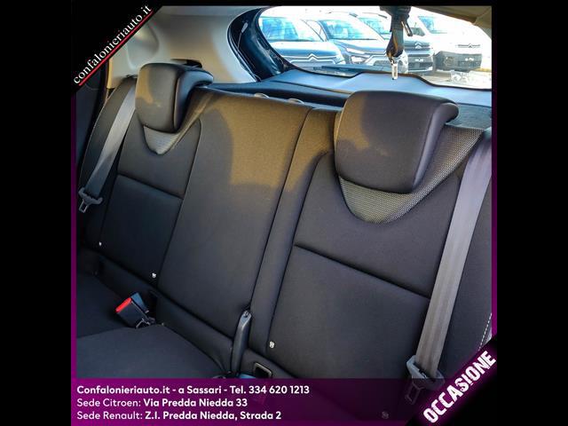 RENAULT Clio 00009325_VO38013165