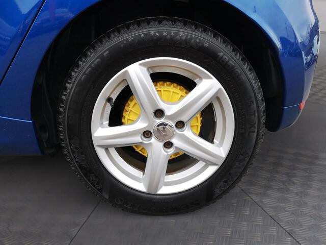 Außenausstattung Clio Titanium-Grau met.   blau