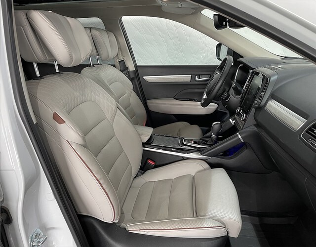 Inside Koleos Diesel  BLANCO