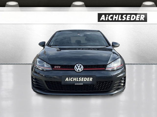 Golf GTI  grau