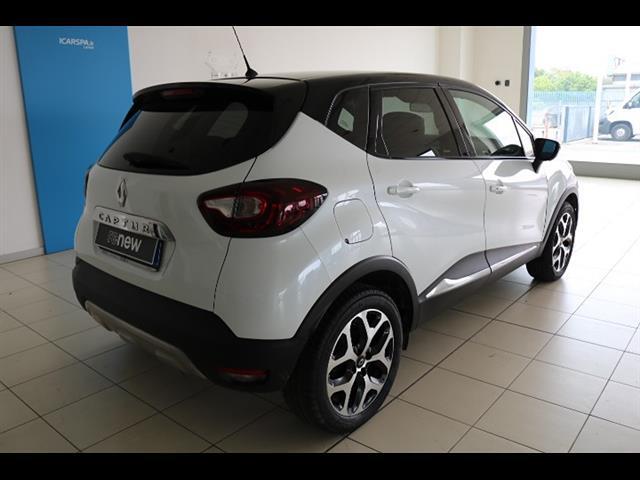 RENAULT Captur I 2017 00552435_VO38013066