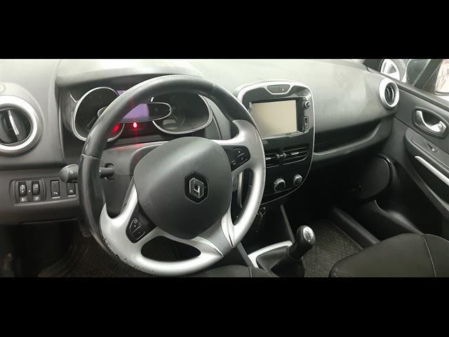 RENAULT Clio 00006512_VO38033579