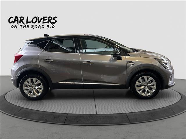 RENAULT Captur 05257268_VO38013034