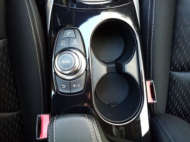 Inside Q30 Diesel  Black Obsidian