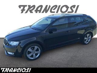 SKODA Octavia SW 00023218_VO38013018