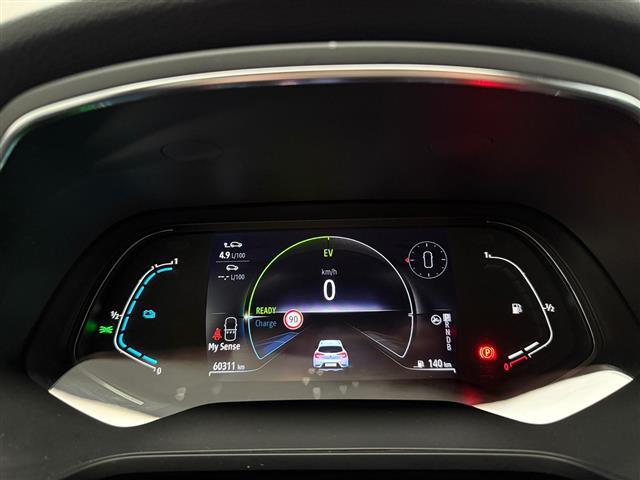 RENAULT Captur 00015560_VO38023184